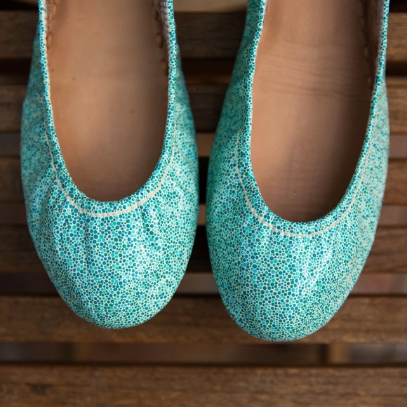 Hand-Painted NIB Beach 'Toscani' Tieks - Picture 2 of 5
